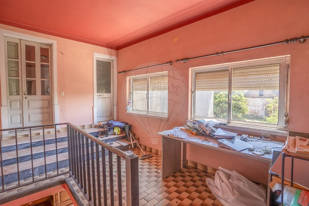 Moradia T6 para Venda em Benedita Foto 16