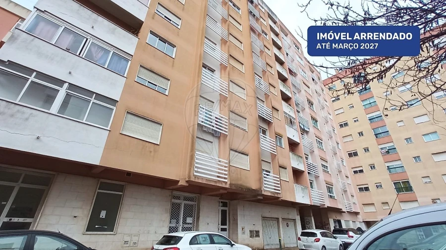 Apartamento T2 para Venda em Cacém e São Marcos Foto 3