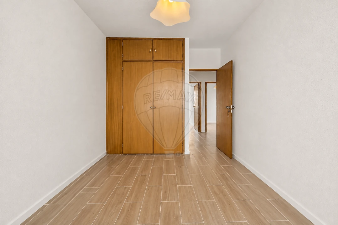 Apartamento T4 para Venda em Setubal (São Sebastião) Foto 4