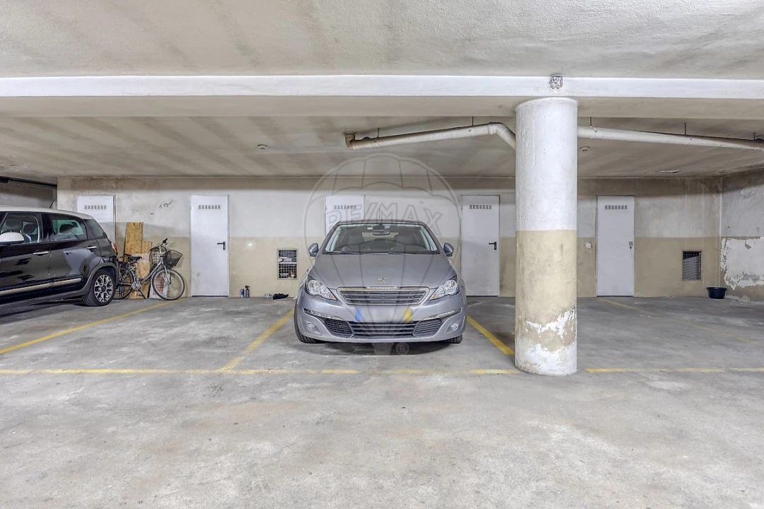 Apartamento T3 para Venda em Valongo Foto 32