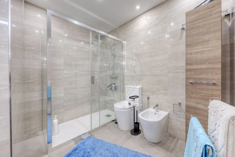 Apartamento T3 para Venda em Valongo Foto 6