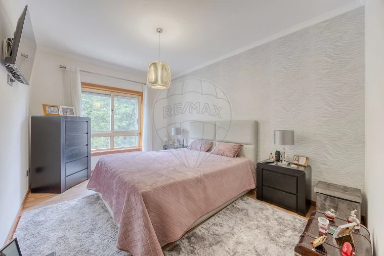Apartamento T3 para Venda em Valongo Foto 17