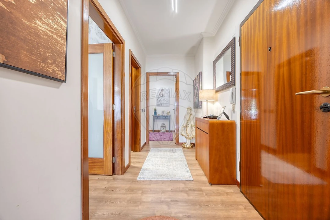 Apartamento T3 para Venda em Valongo Foto 18