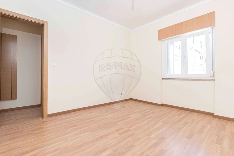 Apartamento T2 para Venda em Águas Livres Foto 11