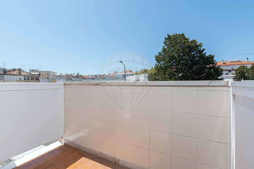 Apartamento T2 para Venda em Águas Livres Foto 4