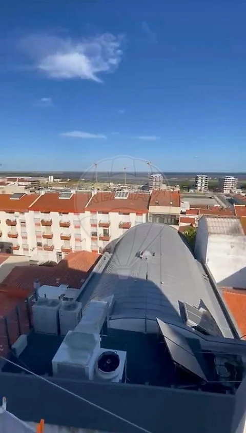 Apartamento T2 para Venda em Póvoa de Santa Iria e Forte da Casa