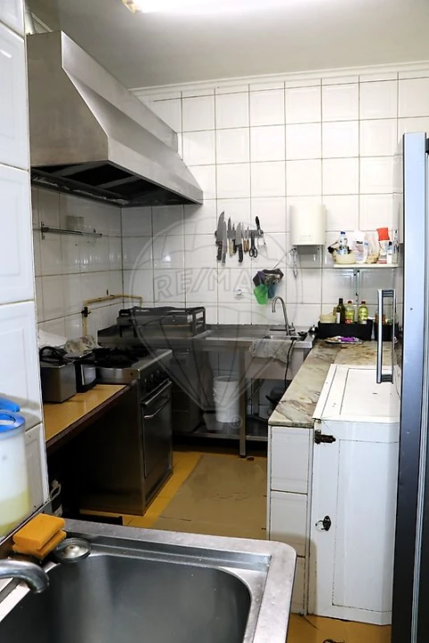 Prédio para Venda em Peso da Régua e Godim