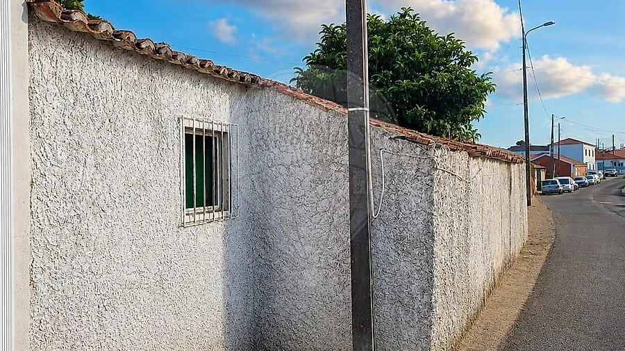 Moradia T2 para Venda em Almargem do Bispo, Pêro Pinheiro e Montelavar