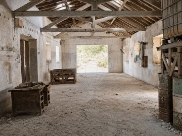 Armazém para Venda em São João das Lampas e Terrugem