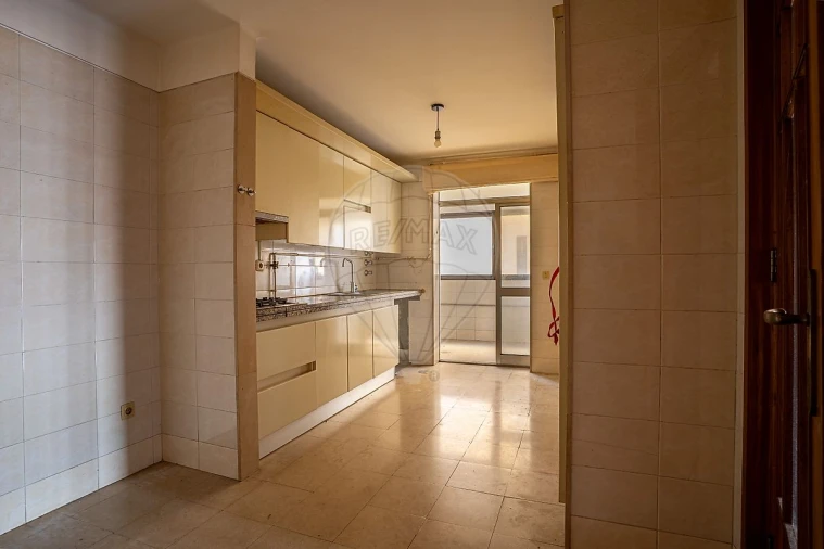 Apartamento T4 para Venda em Vila do Conde Foto 10