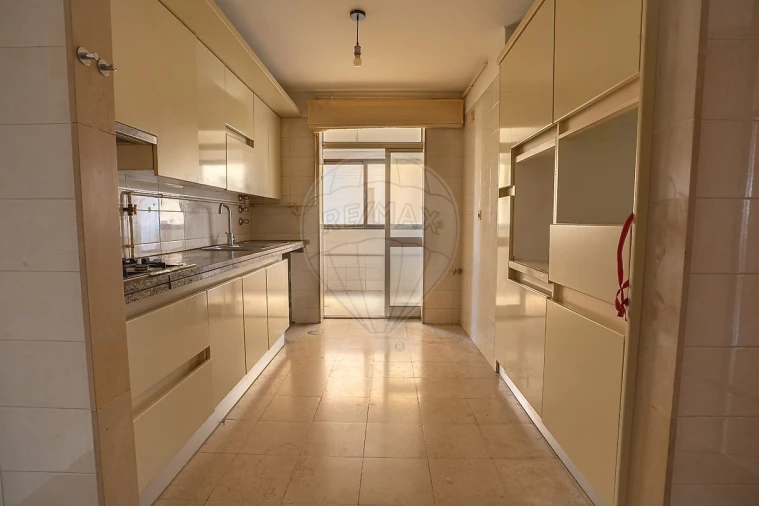 Apartamento T4 para Venda em Vila do Conde Foto 11