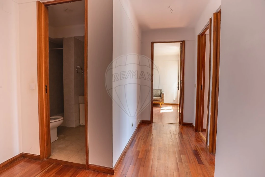 Apartamento T4 para Venda em Vila do Conde Foto 18