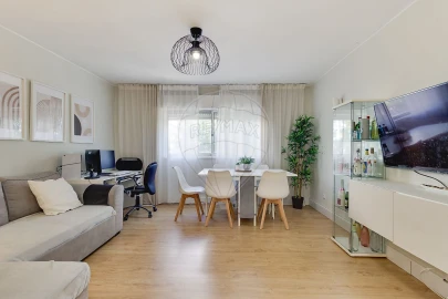 Apartamento T2 para Venda em Casal de Cambra