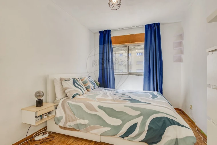 Apartamento T2 para Venda em Casal de Cambra Foto 20