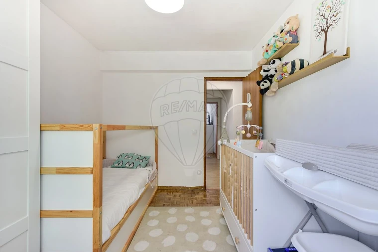 Apartamento T2 para Venda em Casal de Cambra Foto 15