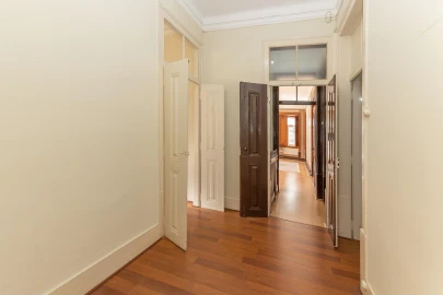 Apartamento T5 para Venda em Sesimbra (Santiago)