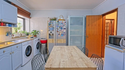 Apartamento T4 para Venda em Almada, Cova da Piedade, Pragal e Cacilhas
