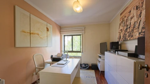 Apartamento T4 para Venda em Almada, Cova da Piedade, Pragal e Cacilhas
