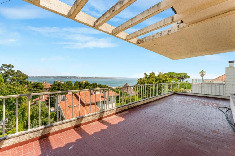Moradia T5 para Venda em Oeiras e São Julião da Barra, Paço de Arcos e Caxias Foto 3