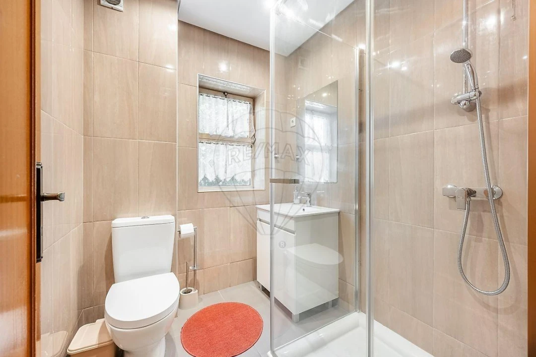 Apartamento T3 para Venda em Creixomil Foto 17