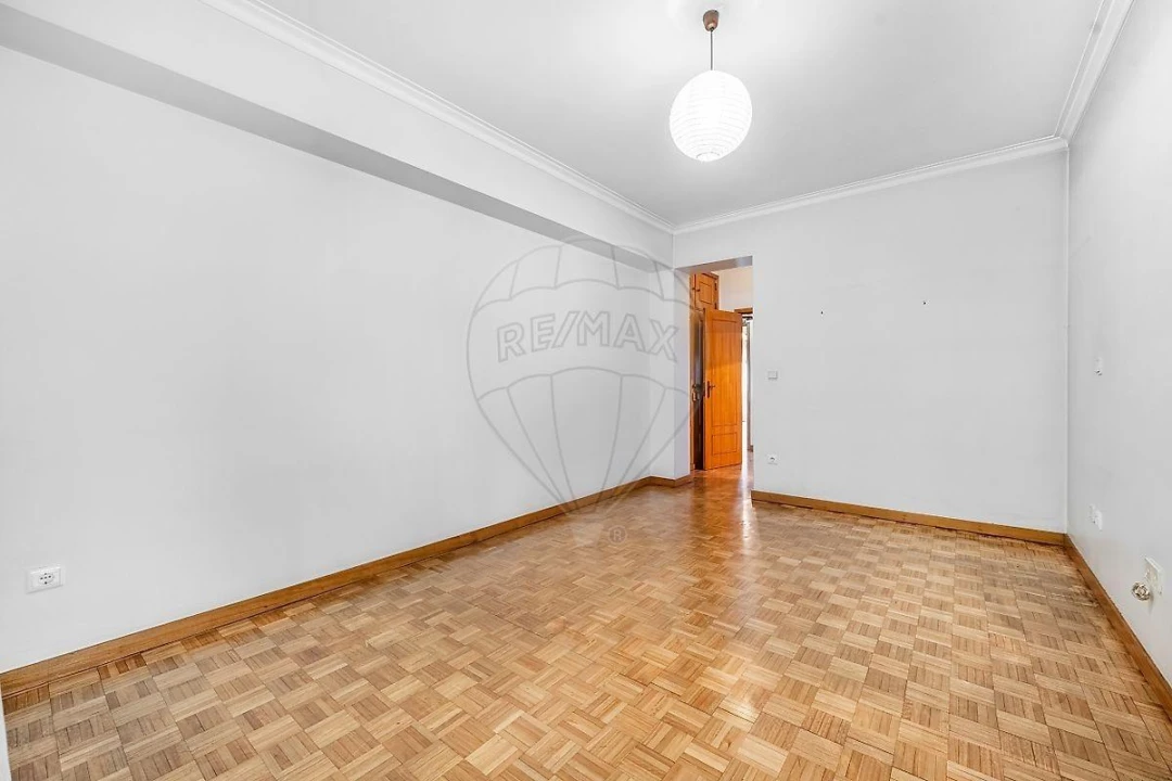 Apartamento T3 para Venda em Creixomil Foto 21