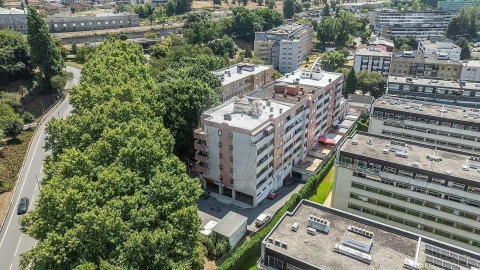Apartamento T3 para Venda em Creixomil