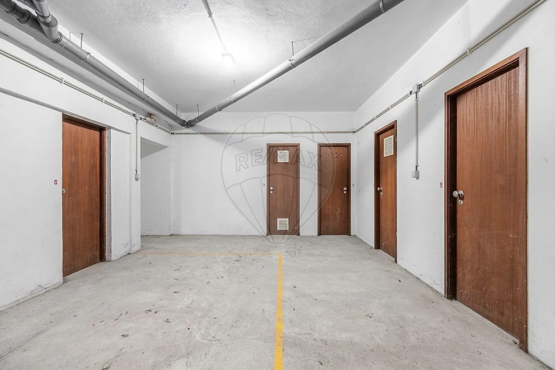 Apartamento T2 para Venda em Agrela e Serafão Foto 14