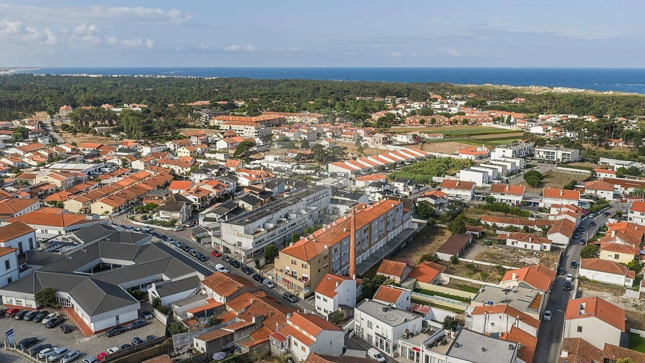 Apartamento T2 para Venda em Agrela e Serafão Foto 24