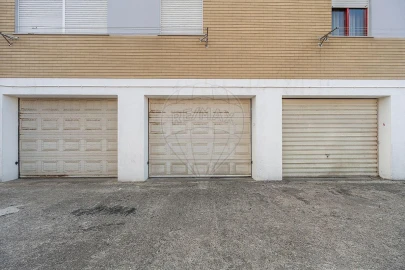 Apartamento T2 para Venda em Agrela e Serafão