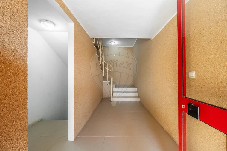 Apartamento T2 para Venda em Agrela e Serafão Foto 13