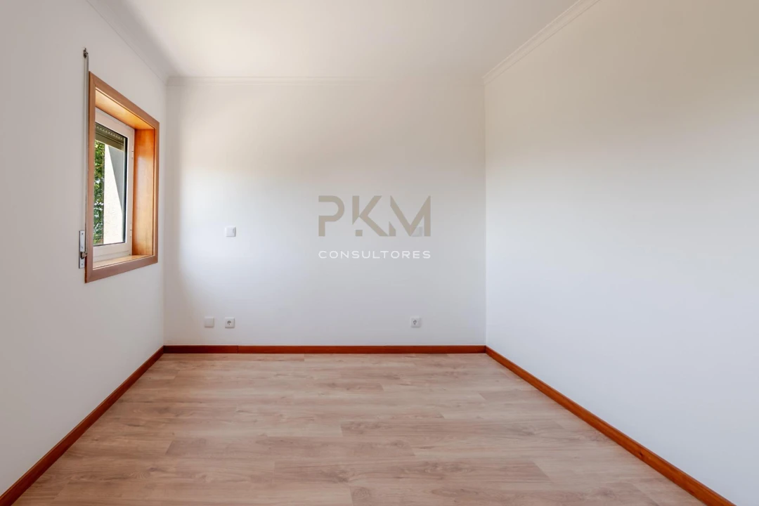 Apartamento T2 para Venda em Penafiel Foto 14