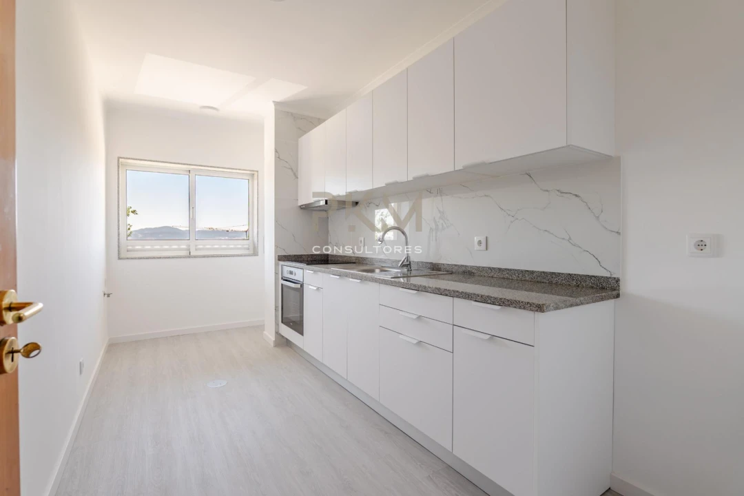 Apartamento T2 para Venda em Penafiel Foto 23