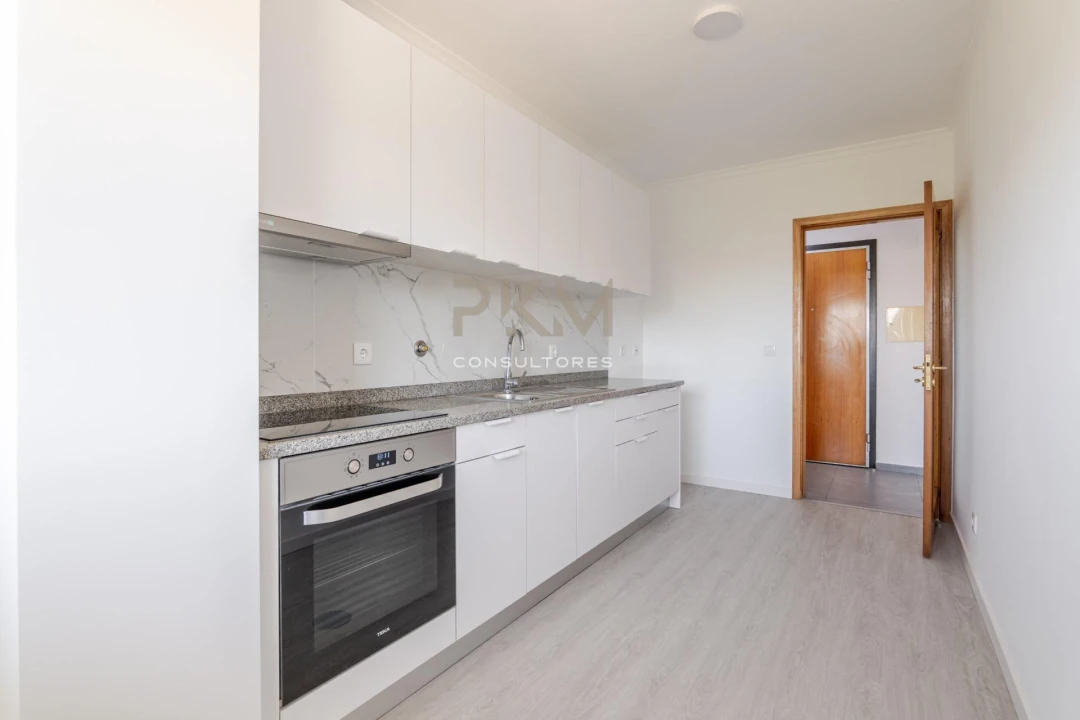 Apartamento T2 para Venda em Penafiel Foto 26