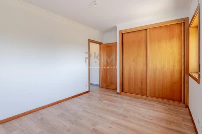Apartamento T2 para Venda em Penafiel