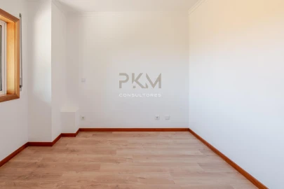 Apartamento T2 para Venda em Penafiel