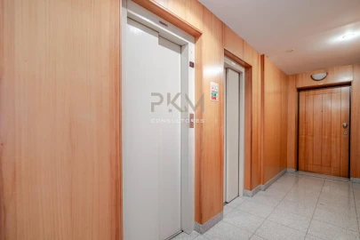 Apartamento T2 para Venda em Penafiel