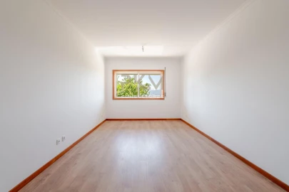 Apartamento T2 para Venda em Penafiel