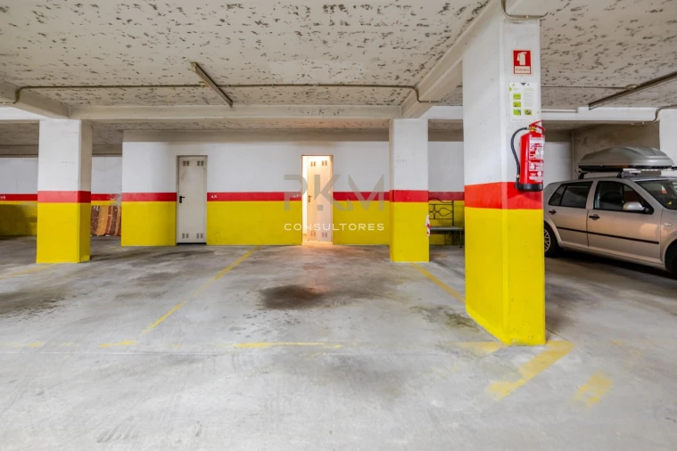 Apartamento T2 para Venda em Penafiel Foto 31