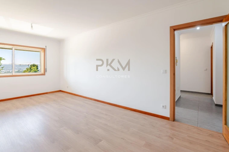 Apartamento T2 para Venda em Penafiel Foto 6