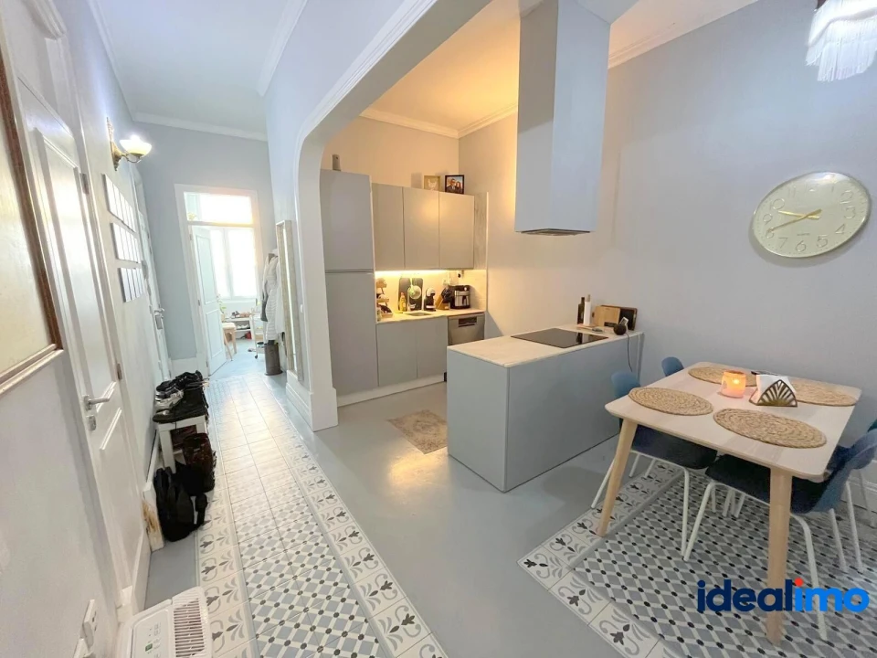 Apartamento T3 para Venda em Cedofeita, Santo Ildefonso, Sé, Miragaia, São Nicolau e Vitória Foto 1