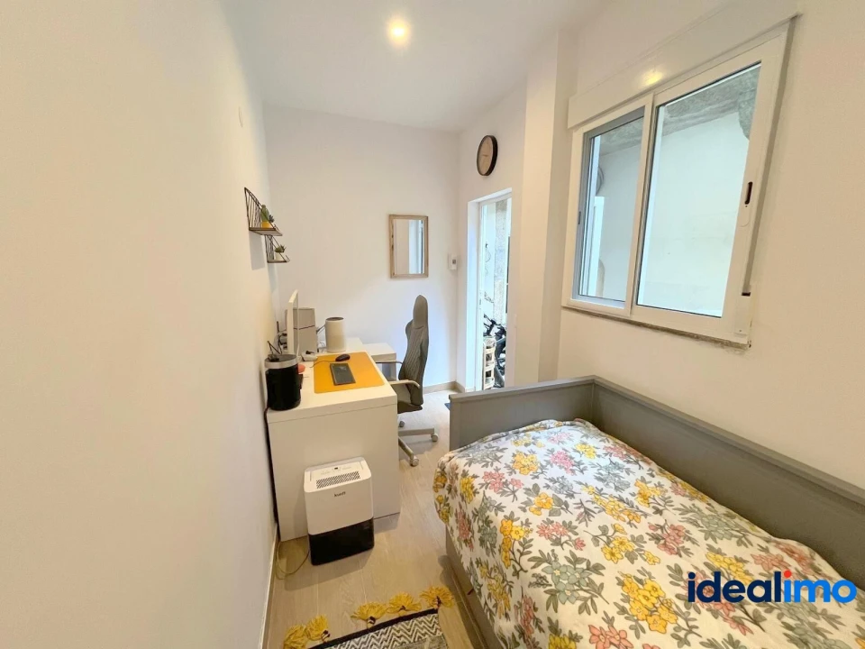 Apartamento T3 para Venda em Cedofeita, Santo Ildefonso, Sé, Miragaia, São Nicolau e Vitória Foto 40