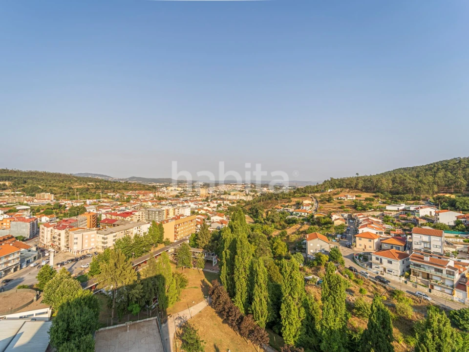 Apartamento T4 para Venda em Valongo Foto 28