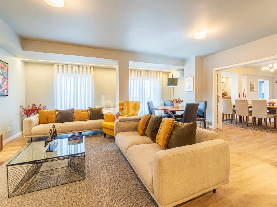 Apartamento T4 para Venda em Valongo Foto 11