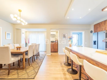Apartamento T4 para Venda em Valongo