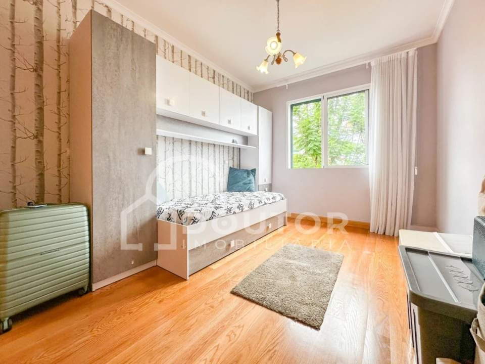Apartamento T2 para Venda em Caniço Foto 16