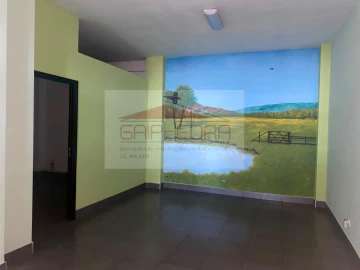 Loja para Venda em Valença, Cristelo Covo e Arão