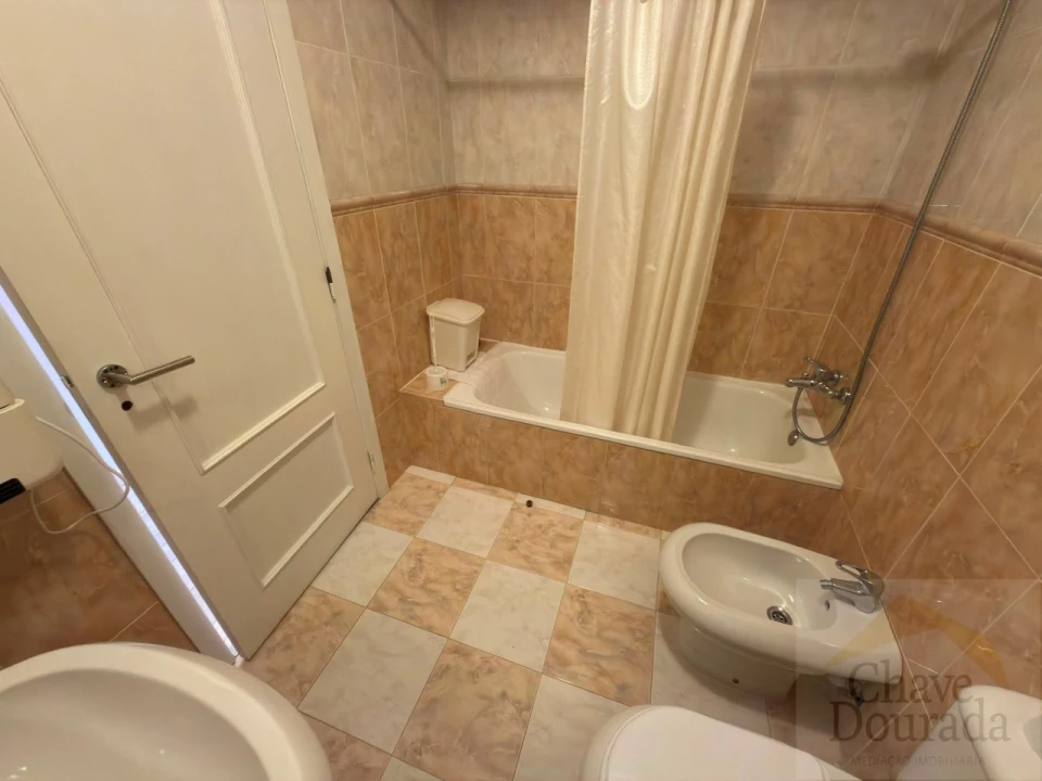 Apartamento T2 para Venda em Lousã e Vilarinho Foto 10