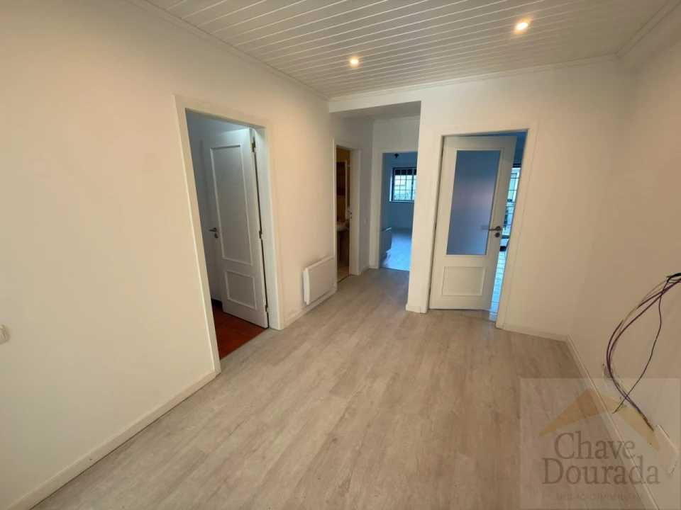 Apartamento T2 para Venda em Lousã e Vilarinho Foto 10