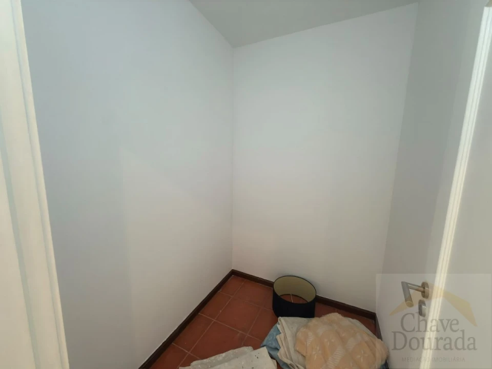 Apartamento T2 para Venda em Lousã e Vilarinho Foto 19