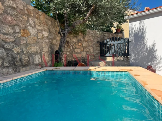 Moradia T4 para Venda em Santa Maria de Marvão Foto 8